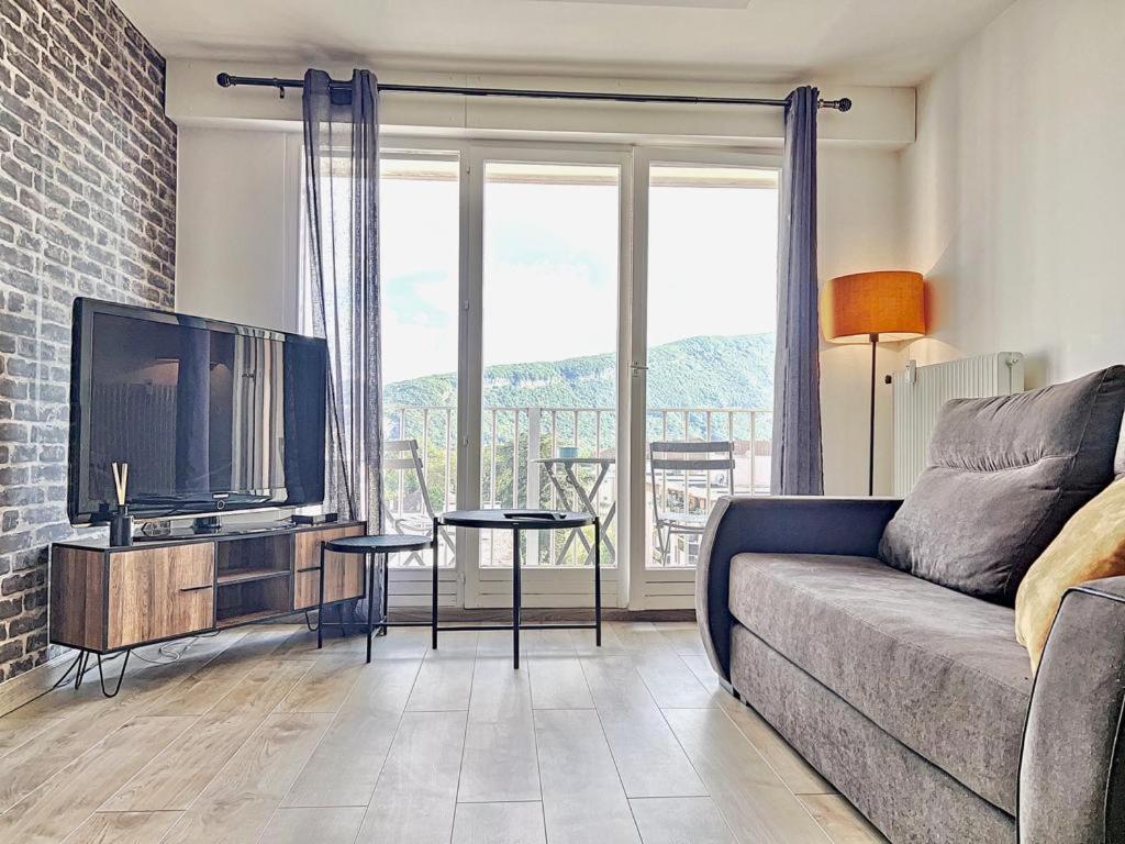 Apartamento B&V Prestige - T1 Proche Du Tram Annemasse Exterior foto